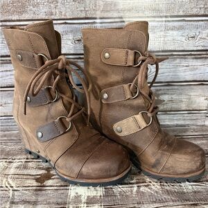 Sorel Joan of Arctic Wedge Boot 2405-256 Size 5.5